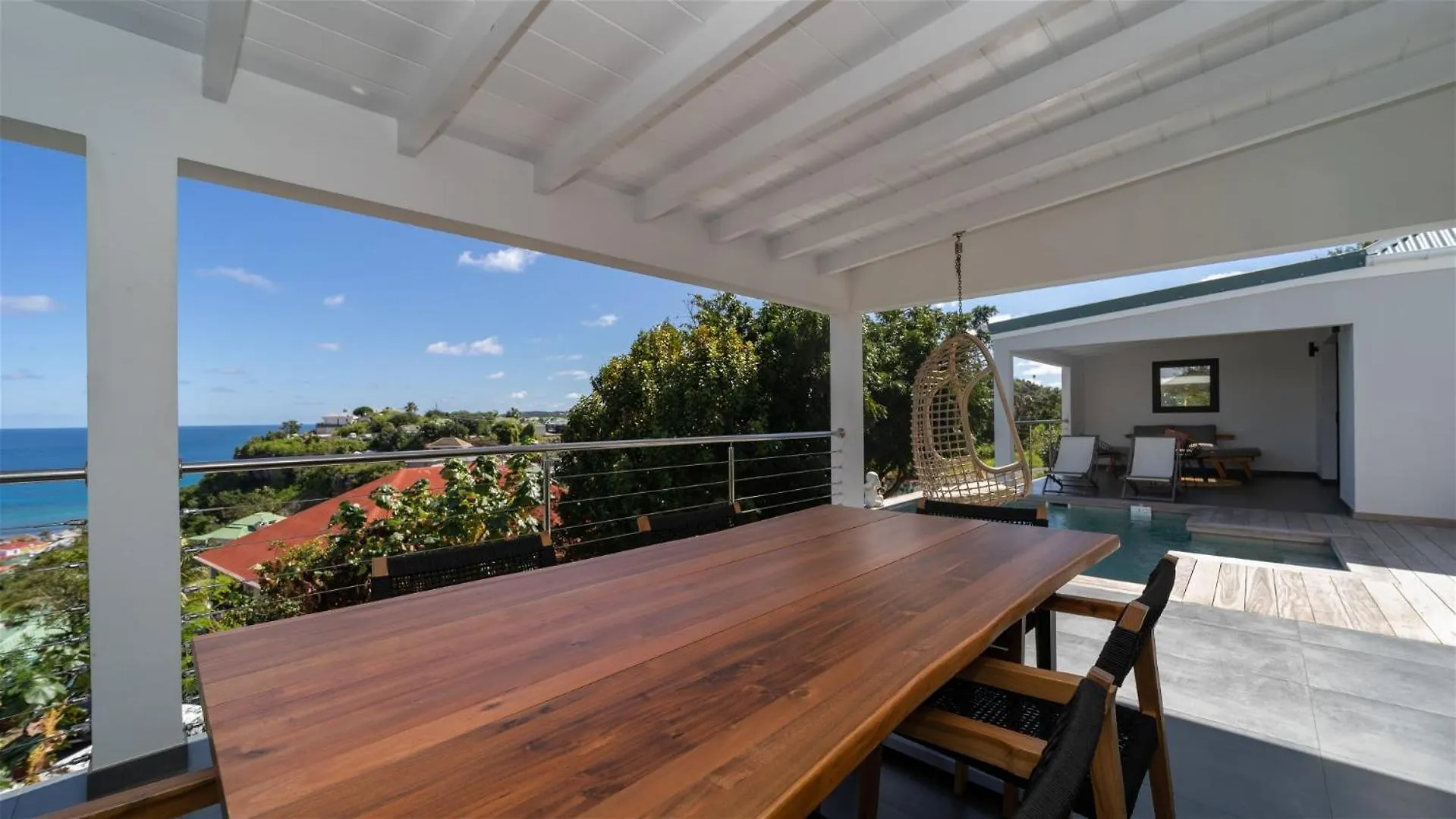 Ocean-Inspired Contemporary Villa Gustavia
